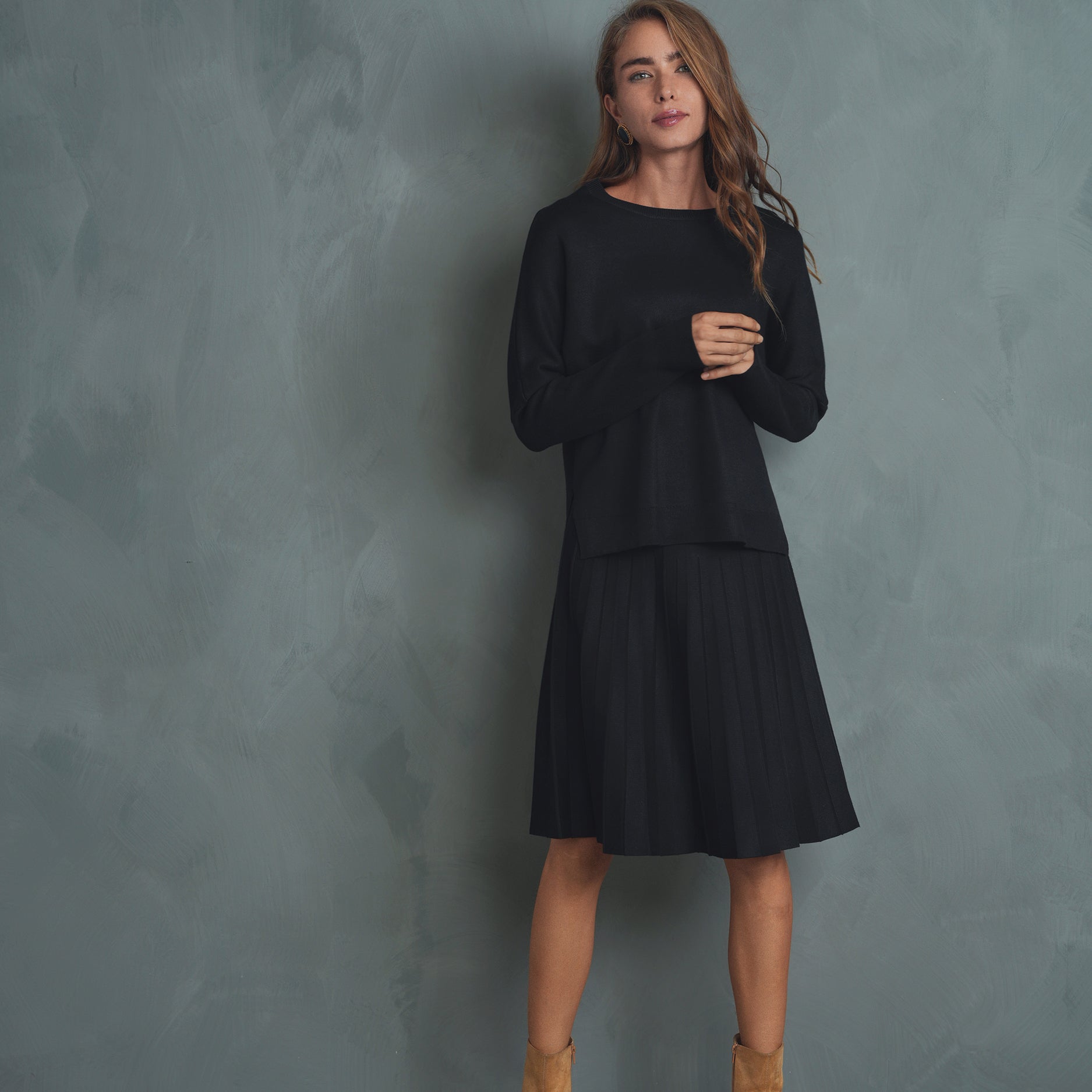 Knit Pleated Skirt - 23"