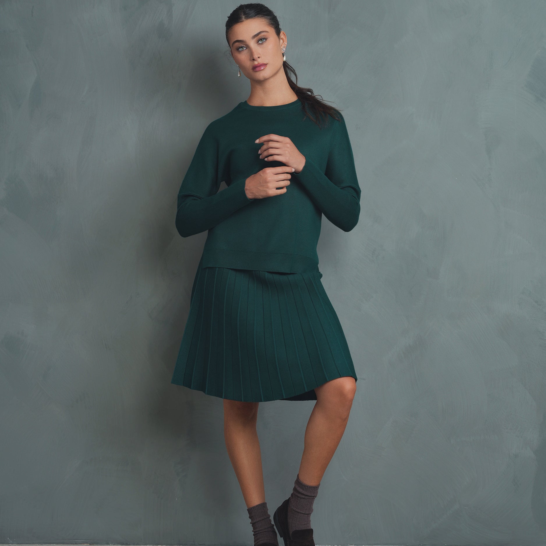 Knit Pleated Skirt - 23"