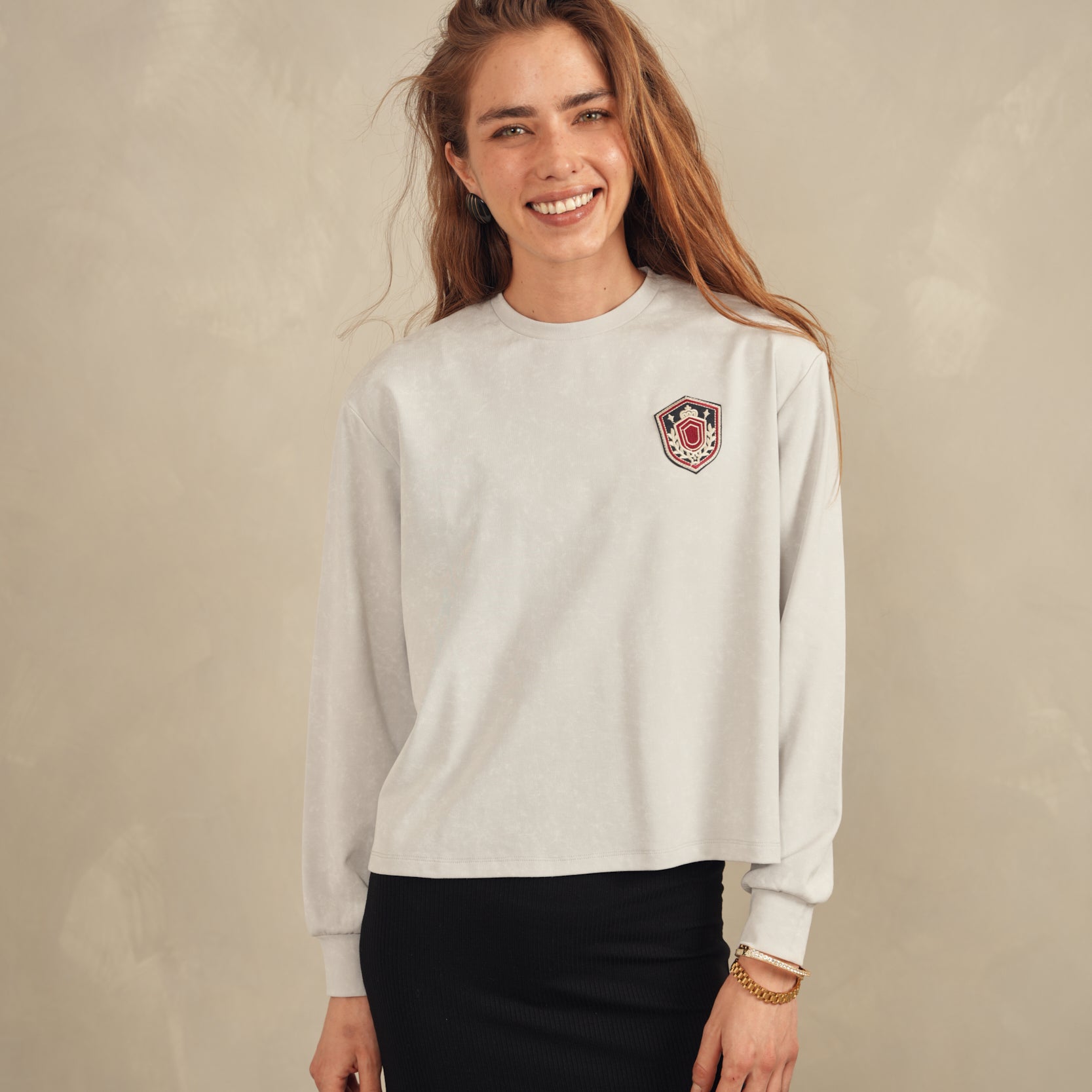 Oversized T-shirt w/ Patch