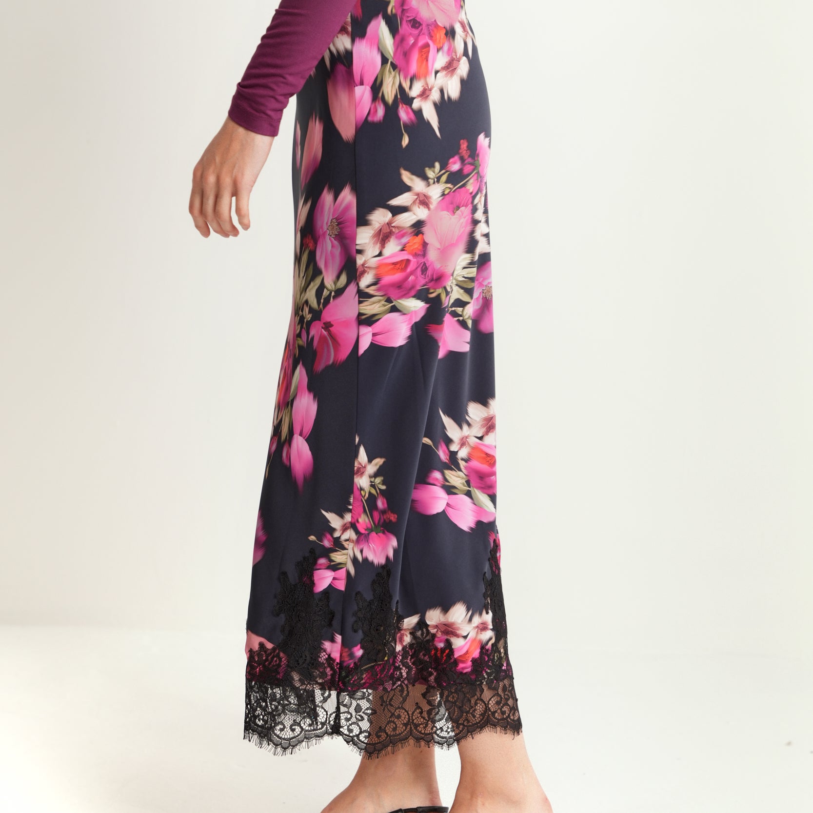 Slip Skirt With Lace
