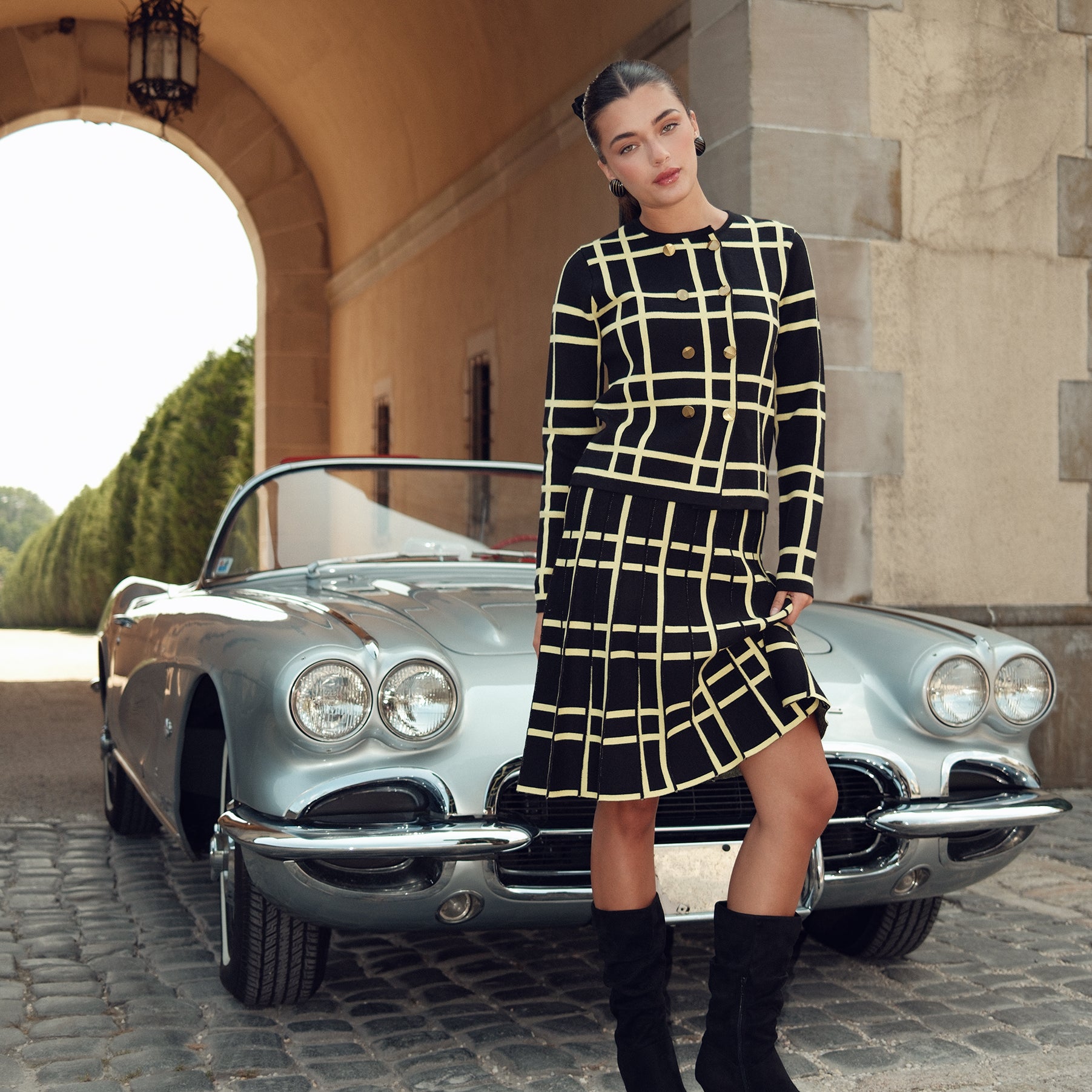 Jacquard Knit Pleated Skirt