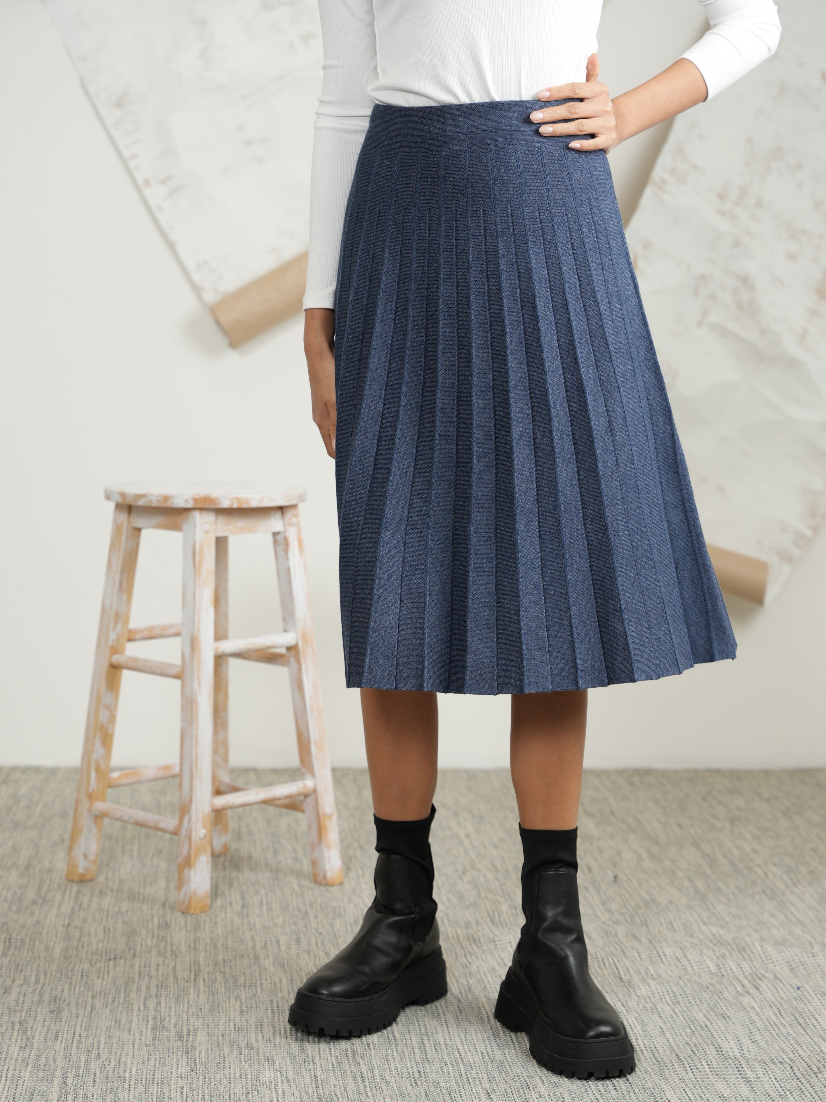 Knit Pleated Skirt 26