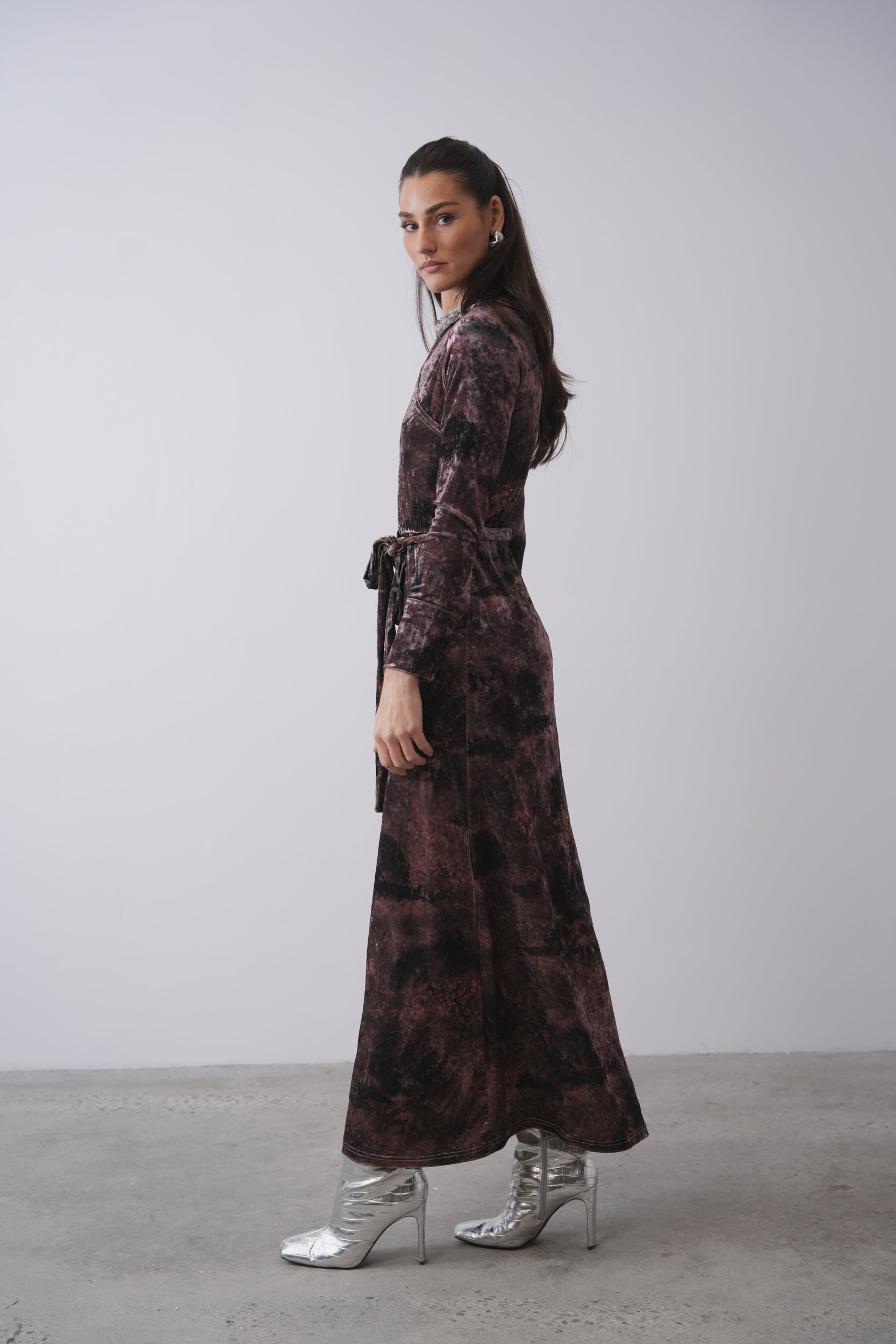 Wrap Maxi Velour Dress – udelny.com