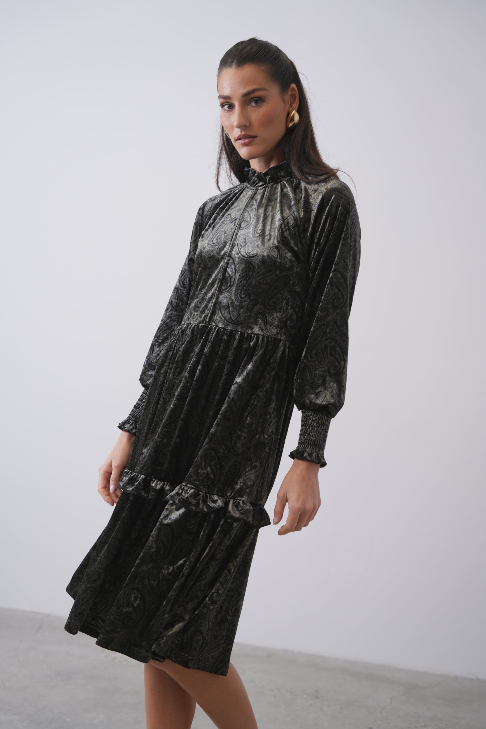 Velour dress – udelny.com