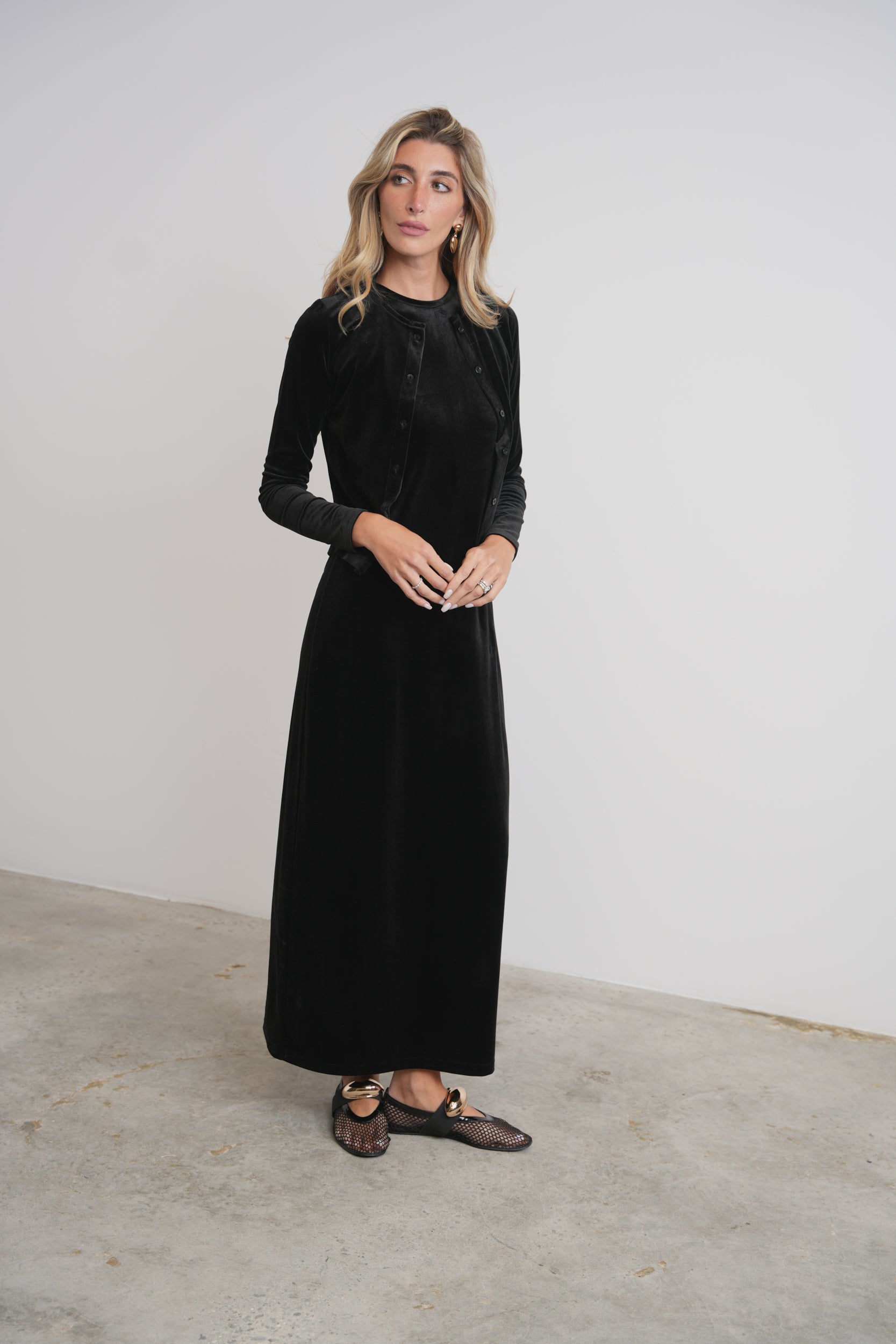 【YOURNUS】Routine Velour Crop Cardigan Velour Crop Cardigan – udelny.com