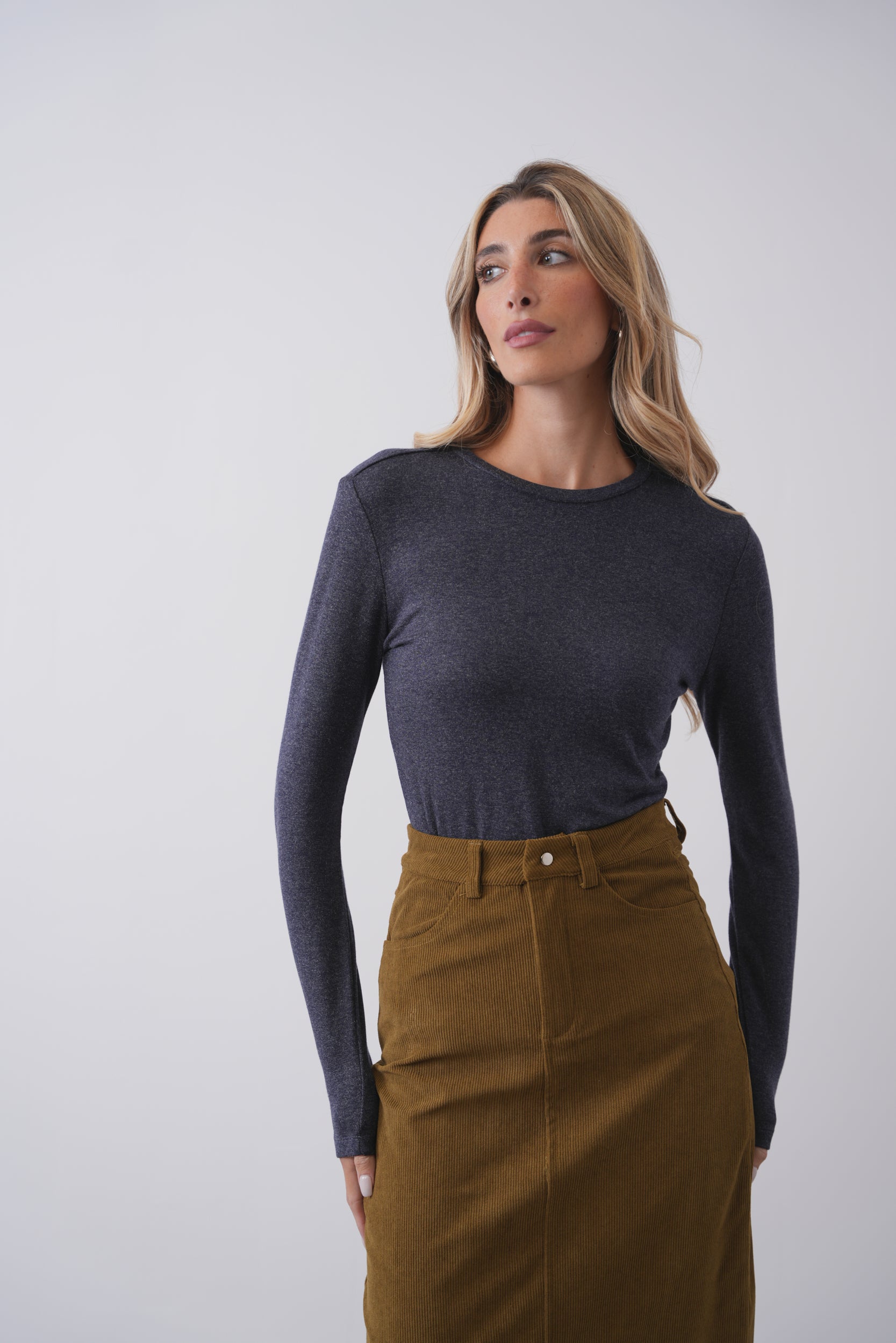 Metallic Speckled Soft Cew Neck