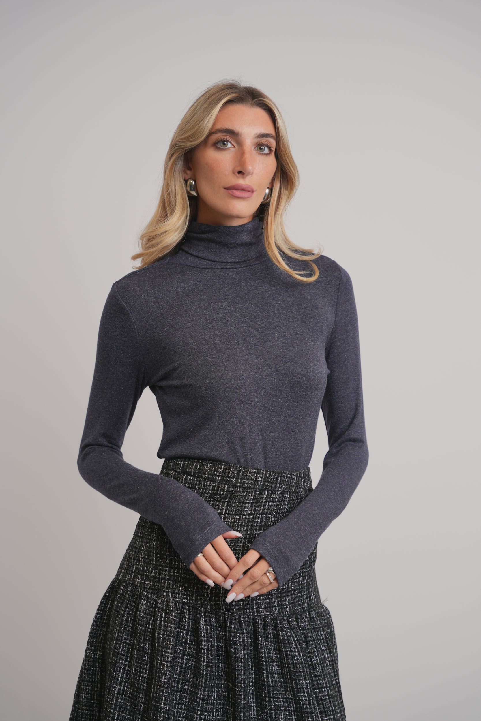 Metallic Speckled Soft Turtleneck