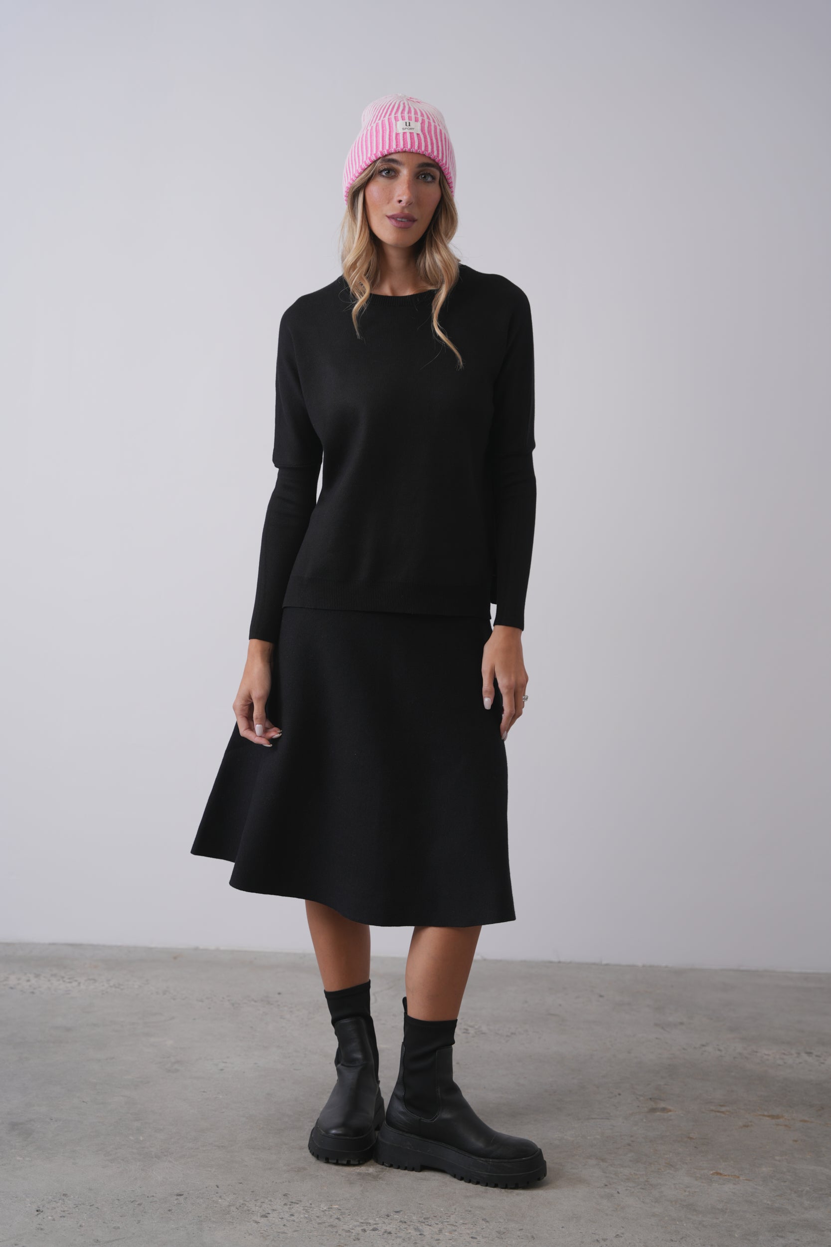 Black sweater knit skirt best sale