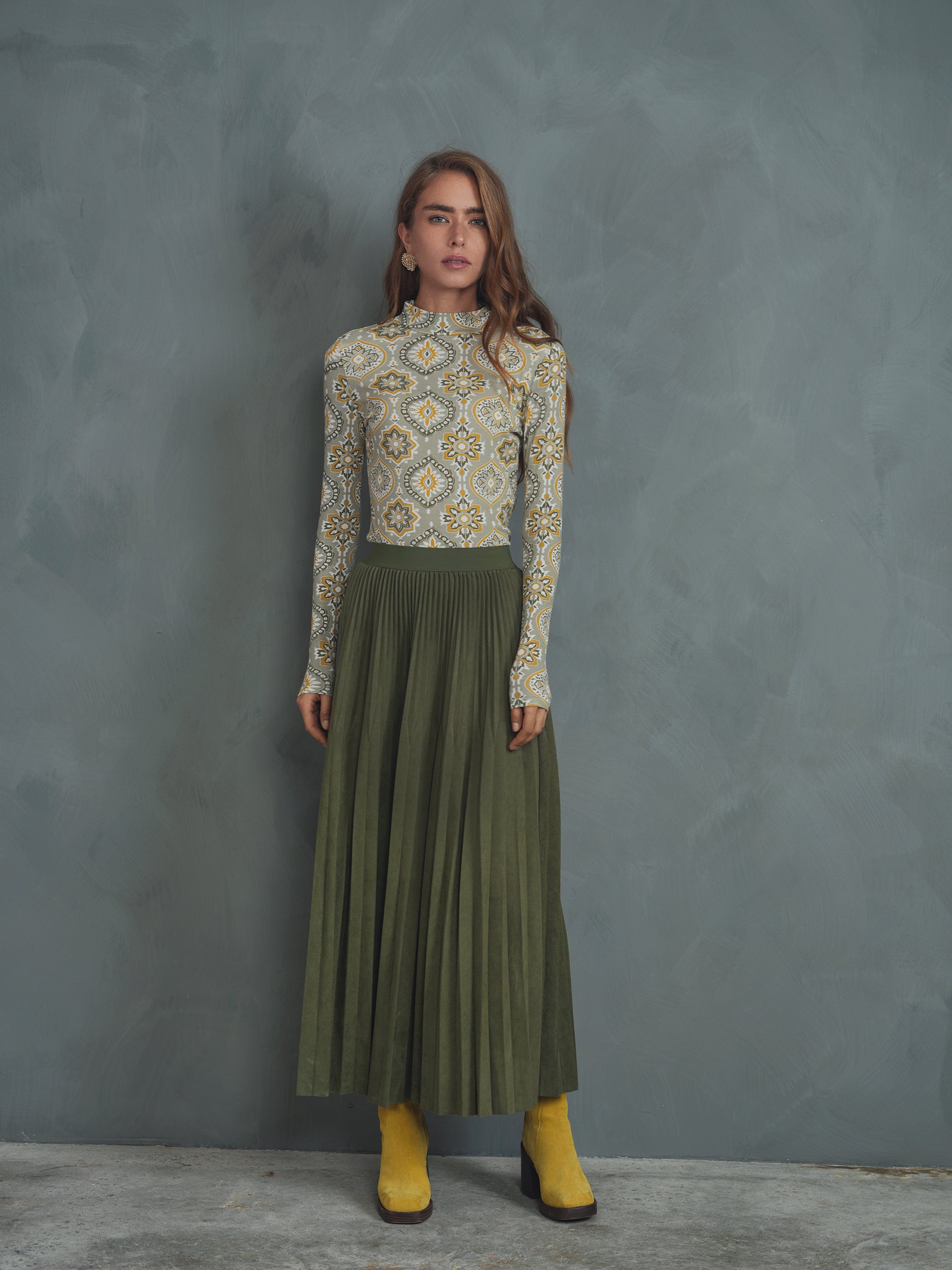 Print Rib Mock Neck