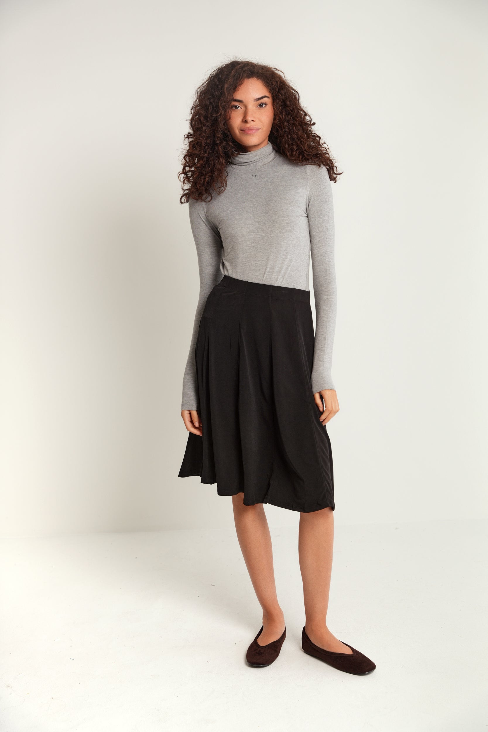 Super Light-Weight Slinky Panel Skirt – udelny.com