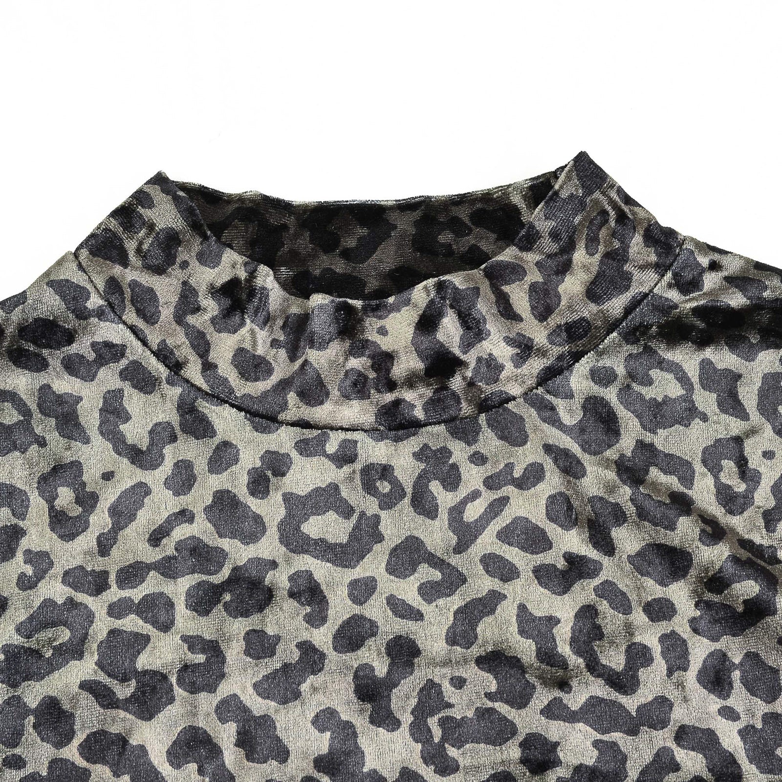 Velour Mock Neck Top – udelny.com